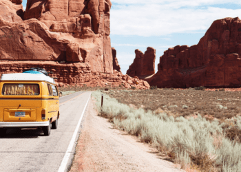 Why Traveling Plays Such An Important Role In Ourlives?