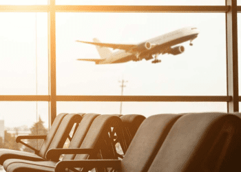 Why Traveling Makes People Happier And More Productive