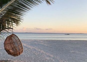 Off-the-Beaten-Path Exploration: Uncovering Hidden Gems in Popular Tourist Destinations